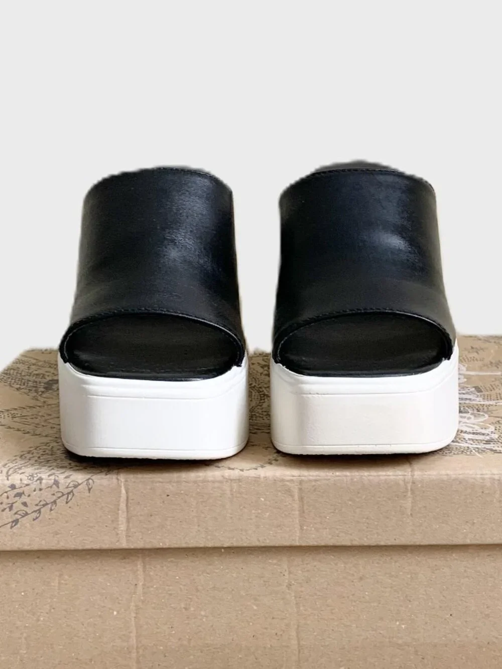 Free People Zoe Platform Slide Sandals, Black/White, Women’s 8.5, New In Box